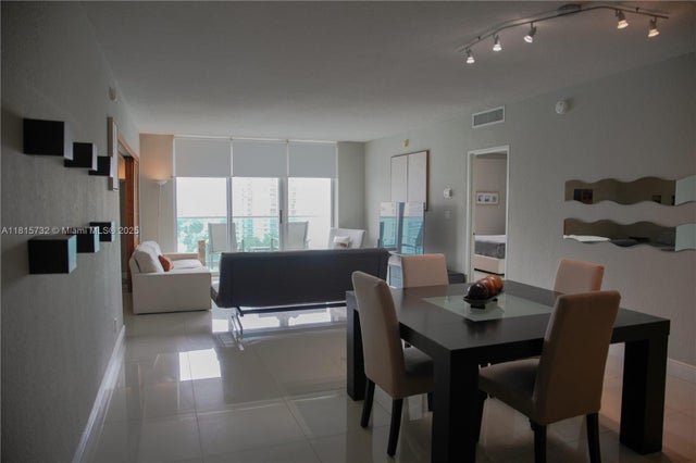 4 of 33 - 4001 S Ocean Dr 11a, Hollywood, FL