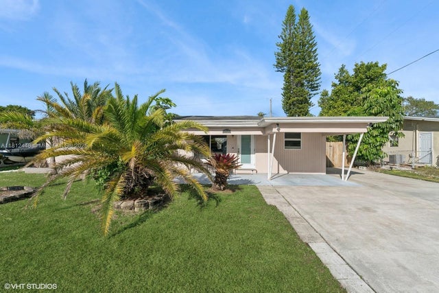1 of 30 - 1831 Sw 42nd Ter, Fort Lauderdale, FL