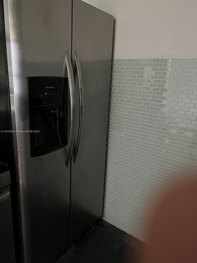5 of 22 - 17051 Ne 23rd Ave 2e, North Miami Beach, FL