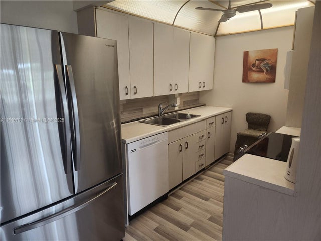 2 of 29 - 4144 Cambridge G 4144, Deerfield Beach, FL