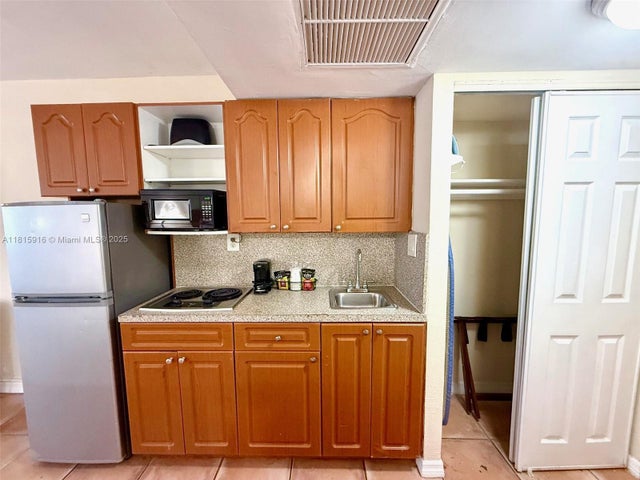 2 of 22 - 19201 Collins Av 1019, Sunny Isles Beach, FL