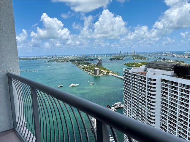 1 of 13 - 1750 N Bayshore Dr 4604, Miami, FL