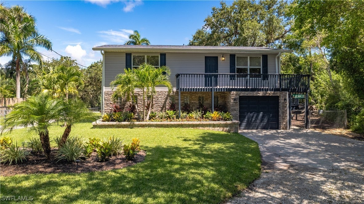 Photo of Listing #225001359