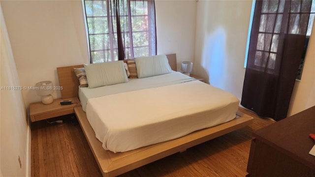 4 of 16 - 758 Ne 95th St, Miami Shores, FL