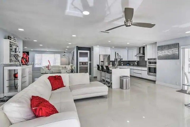 2 of 33 - 8031 W 14th Ct, Hialeah, FL