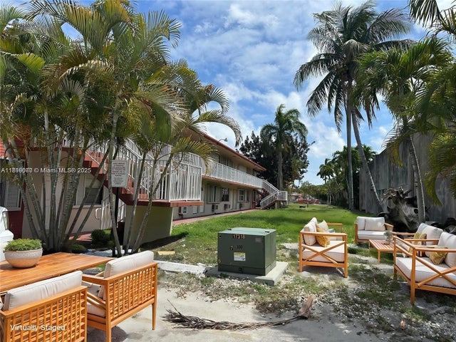 1 of 29 - 2916 Funston St 47a, Hollywood, FL