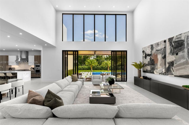 2 of 58 - 6200 Moss Ranch Rd, Pinecrest, FL