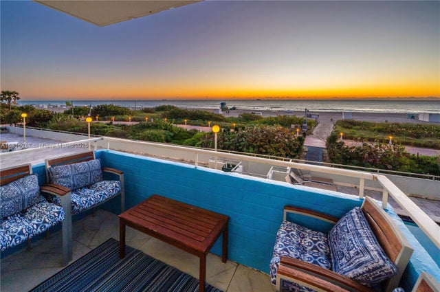 4 of 20 - 465 Ocean Dr 315, Miami Beach, FL