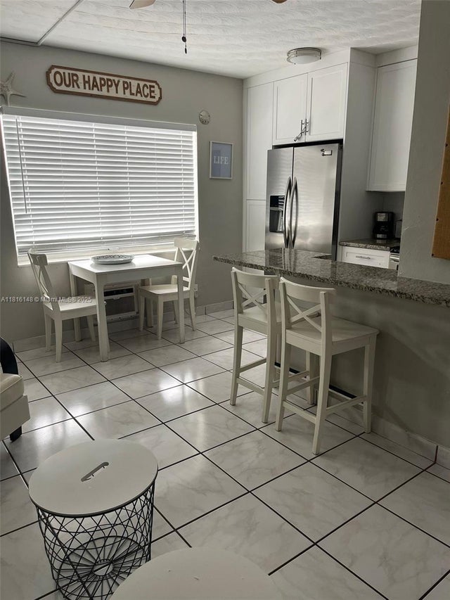 4 of 13 - 120 Ne 20th Ave 16, Deerfield Beach, FL