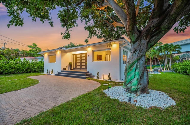 4 of 29 - 38 Sw 25th Rd, Miami, FL