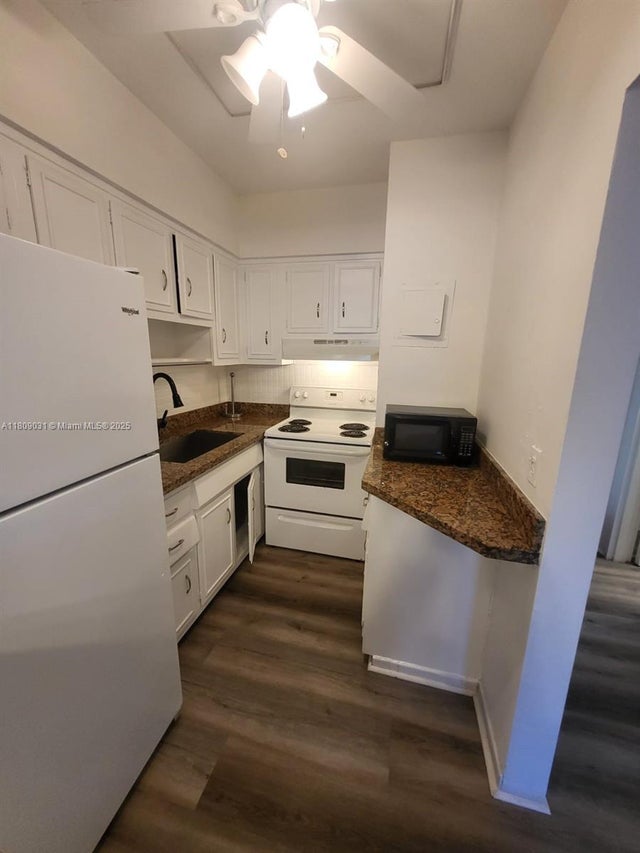 5 of 43 - 600 Layne Blvd 118, Hallandale Beach, FL