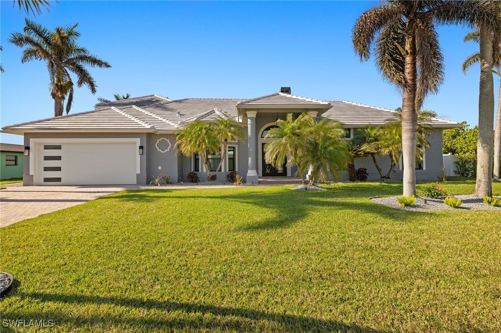 18468 Cutlass Dr, Fort Myers Beach