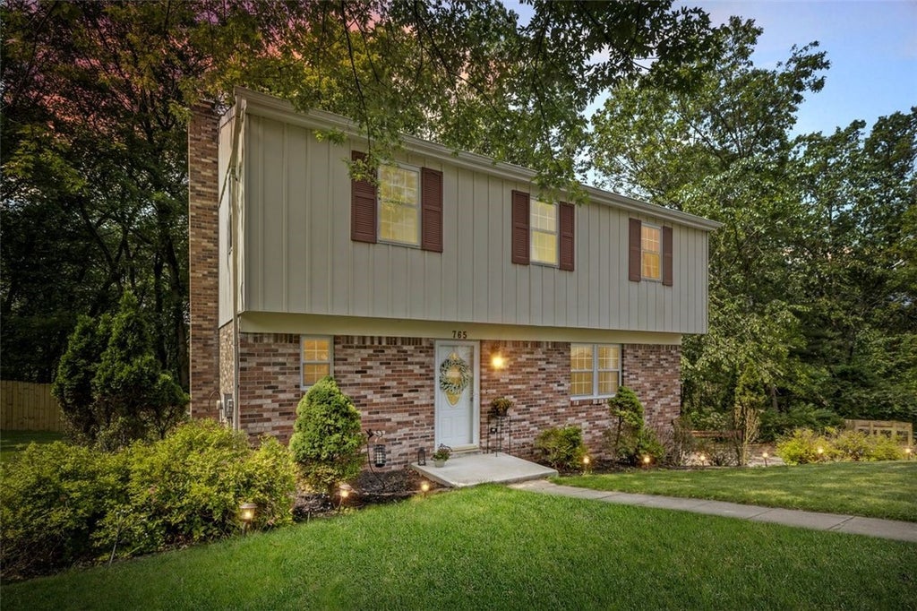 765 Brookshire Drive, McCandless