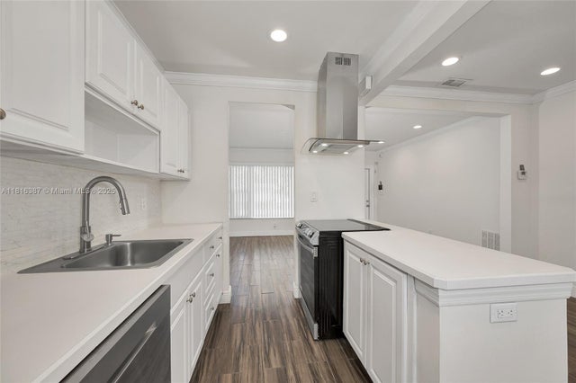 2 of 41 - 1480 Sw 21st Ter, Fort Lauderdale, FL