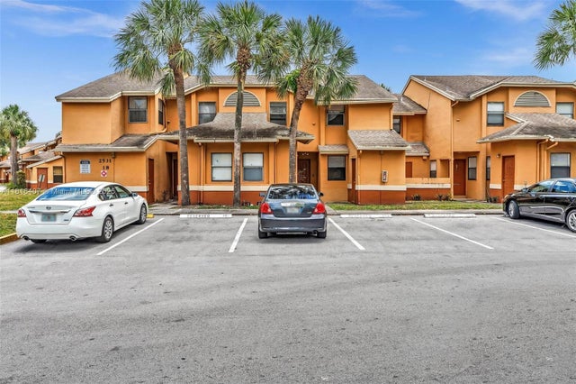 1 of 27 - 2541 Nw 56th Ave 3-19, Lauderhill, FL