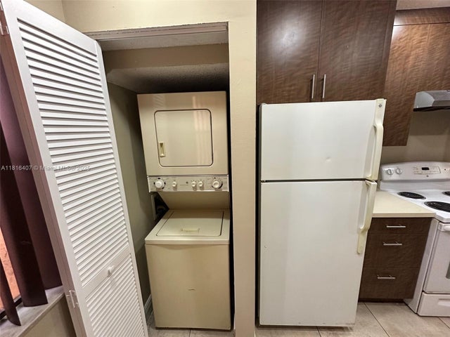 5 of 27 - 2541 Nw 56th Ave 3-19, Lauderhill, FL