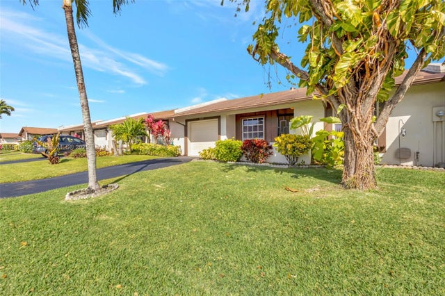 3 of 60 - 5057 Forsythia St, Delray Beach, FL
