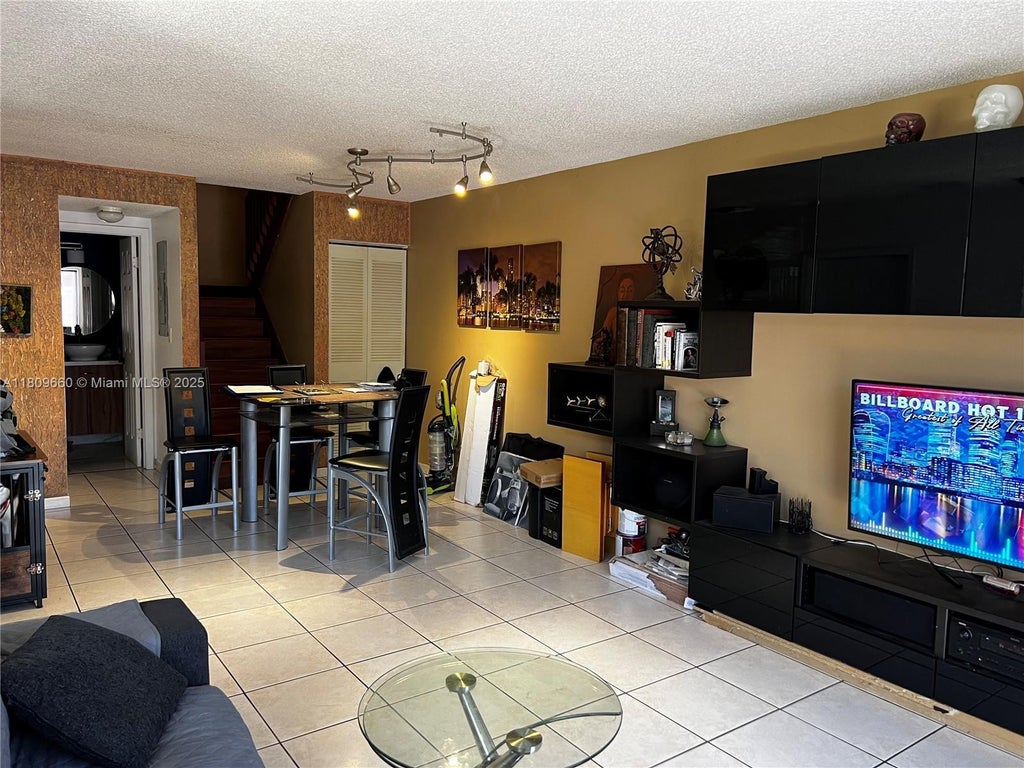 13247 Sw 114th Ter, Miami