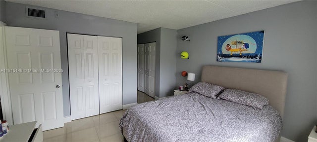 5 of 17 - 5773 Washington St J2, Hollywood, FL
