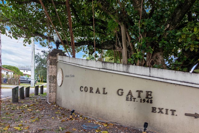 5 of 8 - 1931 Coral Gate Dr, Miami, FL
