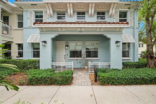 3 of 32 - 4164 Cascada Cir, Cooper City, FL