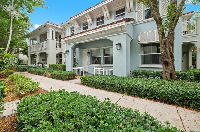 4 of 32 - 4164 Cascada Cir, Cooper City, FL