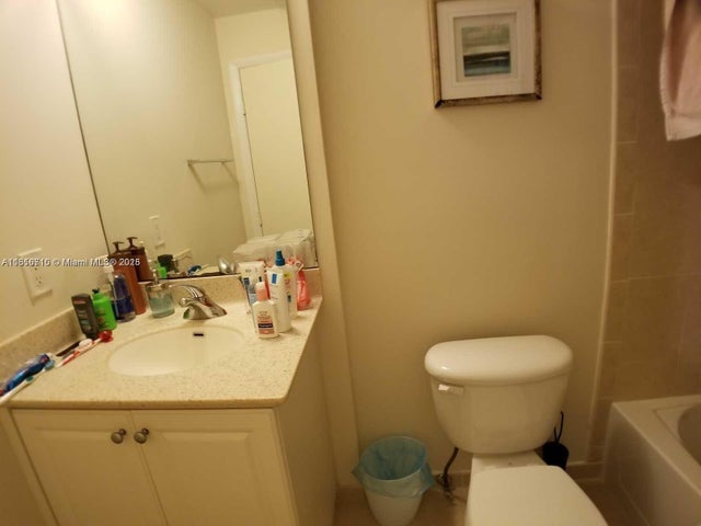 3 of 17 - 3340 Ne 190th St 608, Aventura, FL
