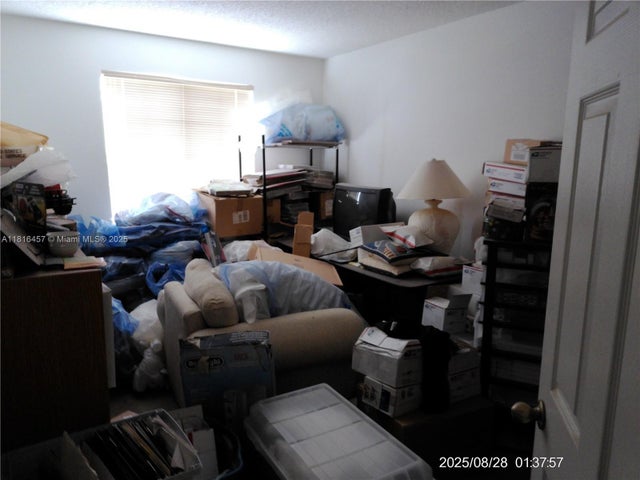 3 of 10 - 16054 Sw 77th Ter, Miami, FL