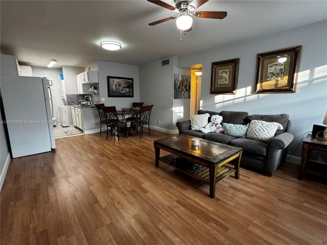 1 of 16 - 10052 Twin Lakes Dr 37-g, Coral Springs, FL