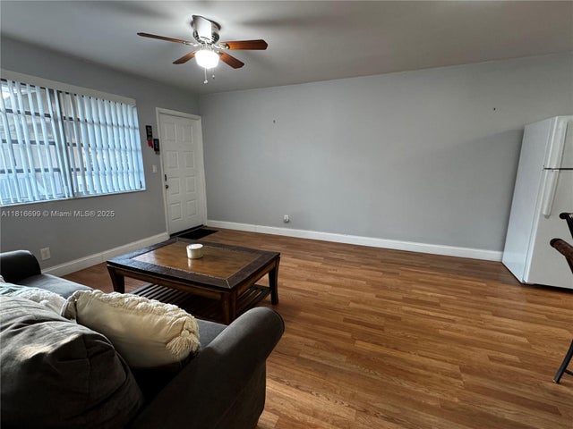 3 of 16 - 10052 Twin Lakes Dr 37-g, Coral Springs, FL