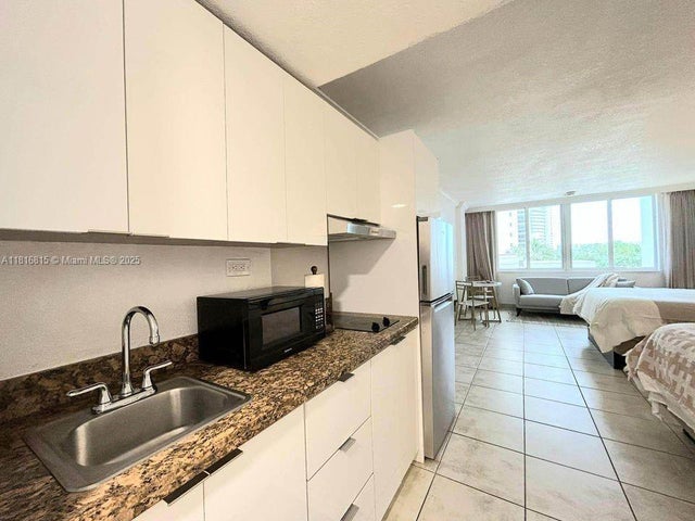 1 of 14 - 19201 Collins Ave 303, Sunny Isles Beach, FL