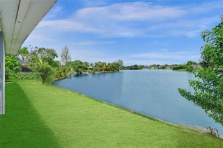 Photo of Listing #A11816779