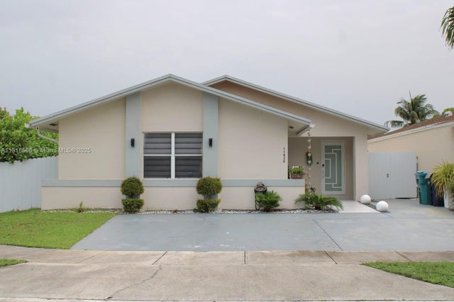 2 of 34 - 11830 Sw 208th Ter, Miami, FL