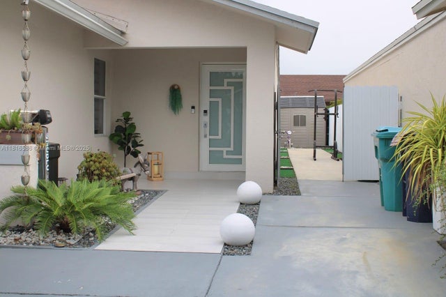 3 of 34 - 11830 Sw 208th Ter, Miami, FL