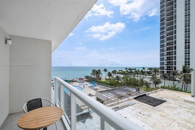 3 of 26 - 19201 Collins Ave 306, Sunny Isles Beach, FL