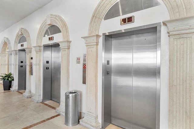 4 of 26 - 19201 Collins Ave 306, Sunny Isles Beach, FL
