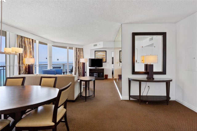 5 of 49 - 17375 Collins Ave 1908, Sunny Isles Beach, FL