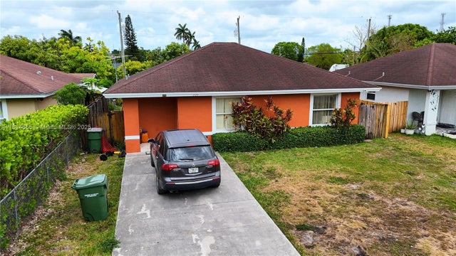 229 Nw 9th Ave, Homestead