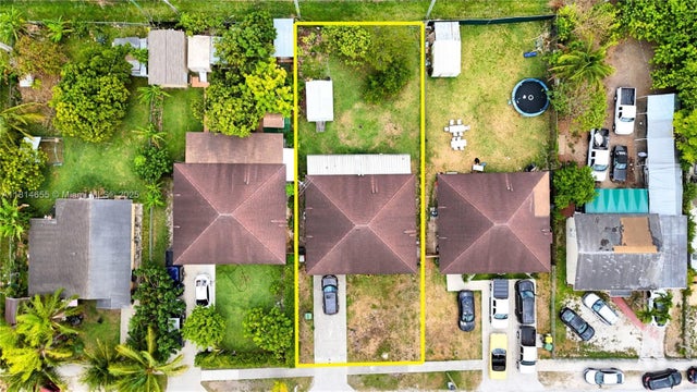 2 of 35 - 229 Nw 9th Ave, Homestead, FL