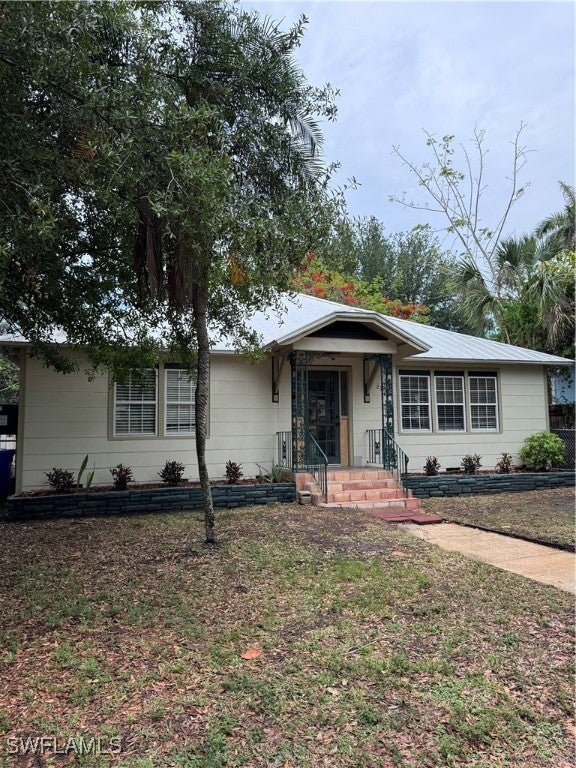 2739 Michigan Ave, FORT MYERS
