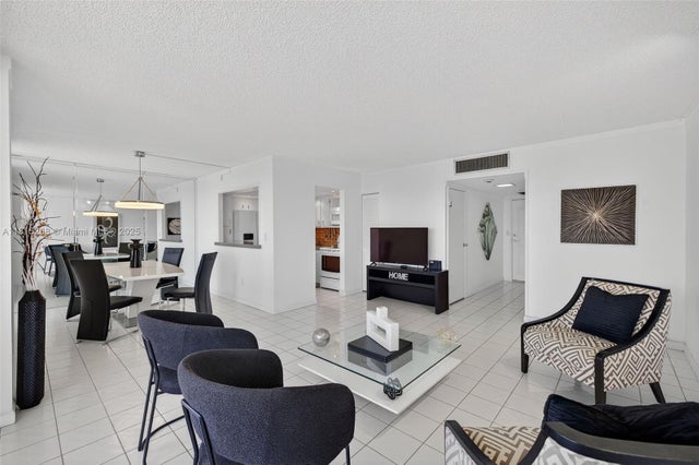 2 of 53 - 3675 N Country Club Dr 401, Aventura, FL