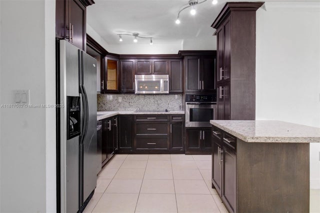 3 of 24 - 1160 Nw 79th Ter, Pembroke Pines, FL