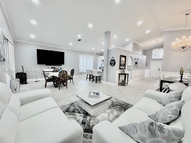 3 of 31 - 1136 Se Westminster Pl, Stuart, FL