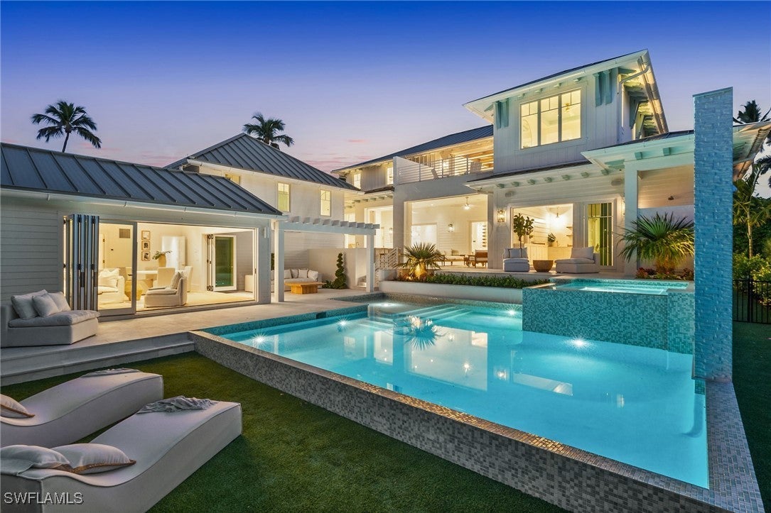 Photo of Listing #225001455