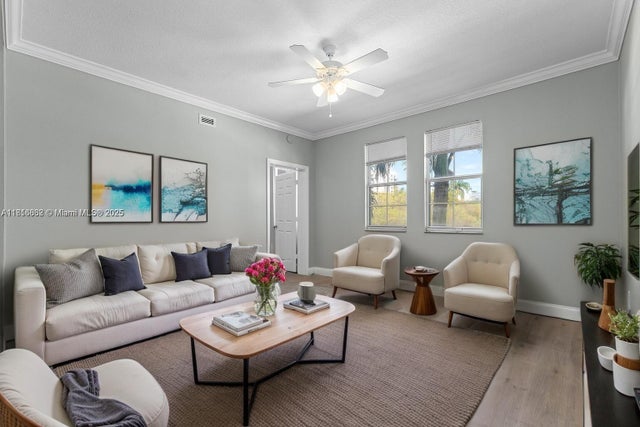 1 of 33 - 533 Ne 3rd Ave 304, Fort Lauderdale, FL
