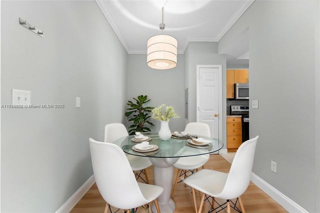 2 of 33 - 533 Ne 3rd Ave 304, Fort Lauderdale, FL