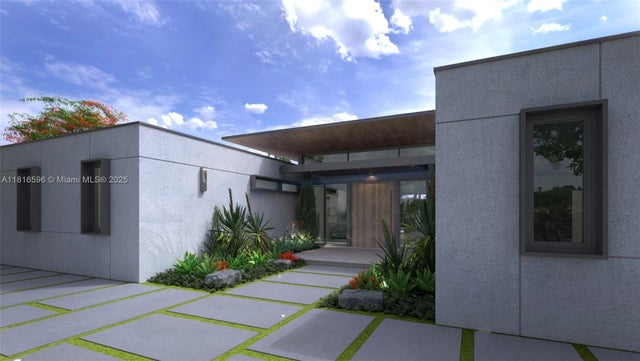4 of 12 - 7605 Sw 134th St, Pinecrest, FL