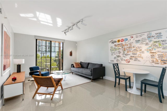 2 of 26 - 1900 Van Buren St 407b, Hollywood, FL