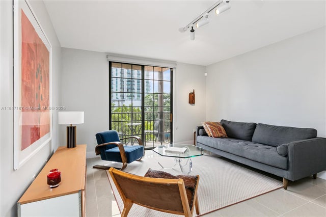 3 of 26 - 1900 Van Buren St 407b, Hollywood, FL
