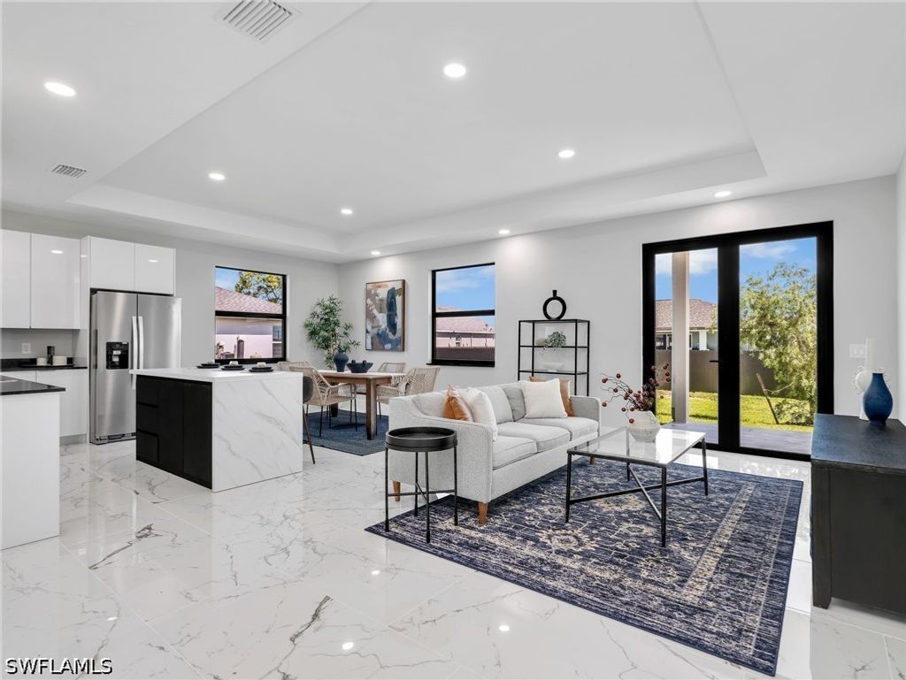 1423 Nw 20th Ter, Cape Coral